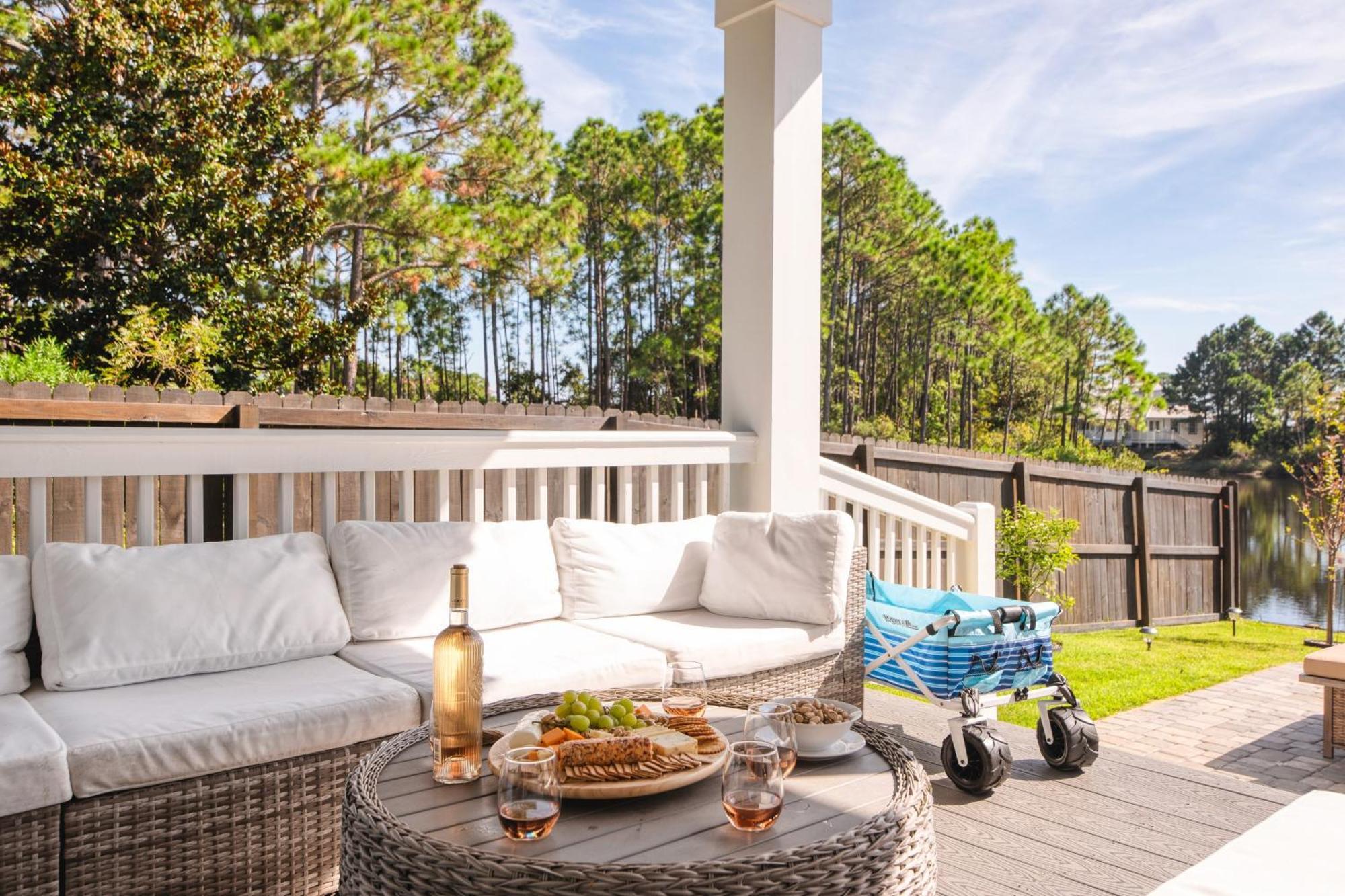 Edgewater By Avantstay Gorgeous Character Lakefront Home W Private Dock Destin Exterior photo