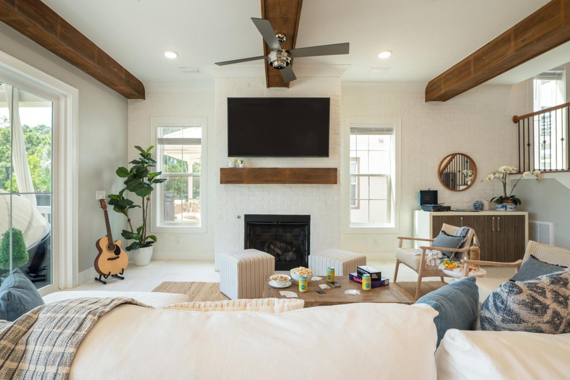 Edgewater By Avantstay Gorgeous Character Lakefront Home W Private Dock Destin Exterior photo